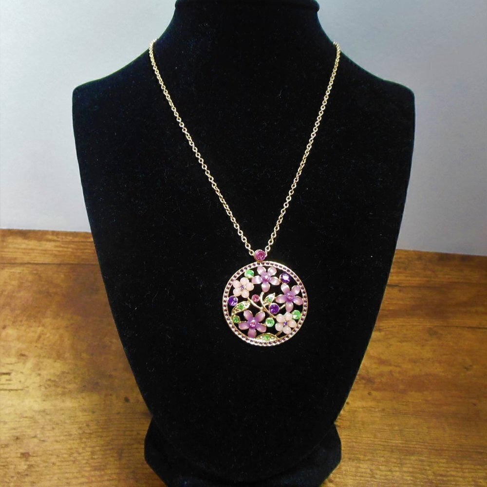 Pink and Purple Floral Round Pendant Necklace